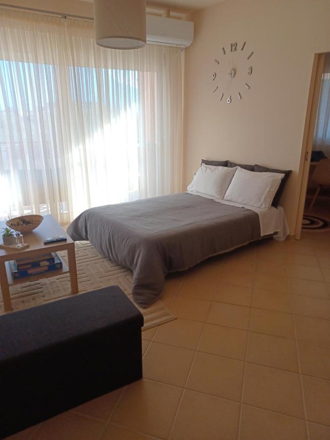 Feel At Home - Kalamata - Near The Center エクステリア 写真